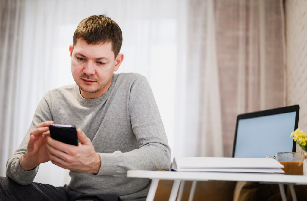 Mobil Uyumlu Web Siteleri Neden Artık Bir Seçenek Değil, Zorunluluk?