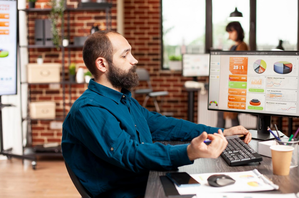 Dijital Dönüşümde Web Tasarımın Rolü: İşletmenizi Geleceğe Taşıyın